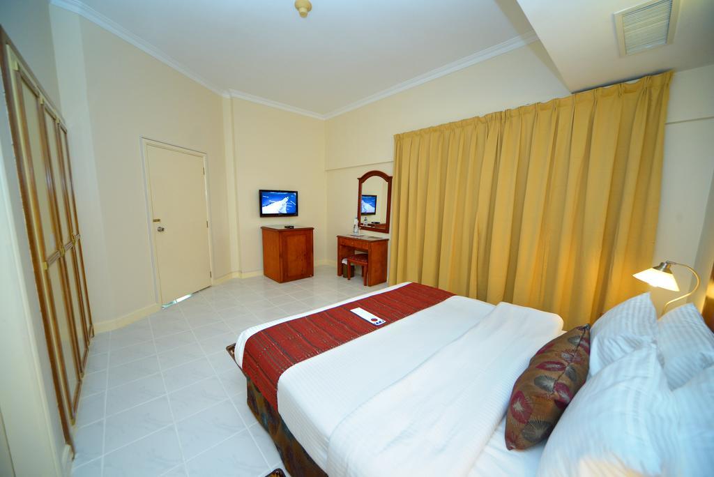 Nejoum Al Emarat Hotel Sharjah Luaran gambar